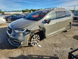 CHRYSLER PACIFICA HYBRID PINNACLE