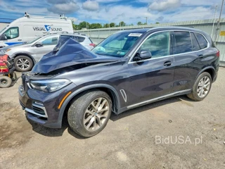 BMW X5 SDRIVE 40I