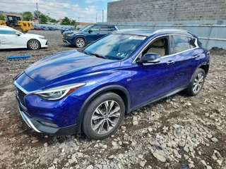 INFINITI QX30 ESSENTIAL