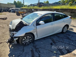 TOYOTA PRIUS LE AWD-E