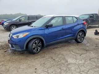 NISSAN KICKS SV