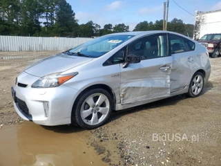 TOYOTA PRIUS FIVE