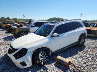 MERCEDES-BENZ GLB 250