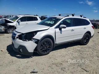 SUBARU OUTBACK TOURING