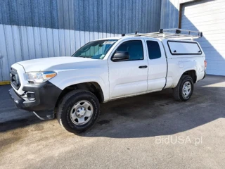 TOYOTA TACOMA SR