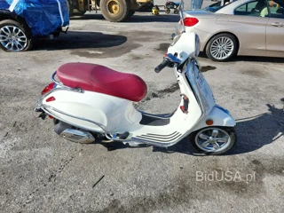 VESPA PRIMAVERA 50 4V IE
