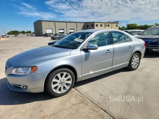VOLVO S80 3.2