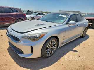 KIA STINGER PREMIUM