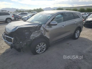 KIA SORENTO LX V6