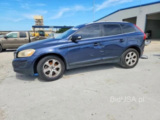 VOLVO XC60 3.2