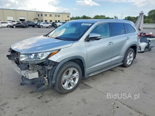 TOYOTA HIGHLANDER LIMITED