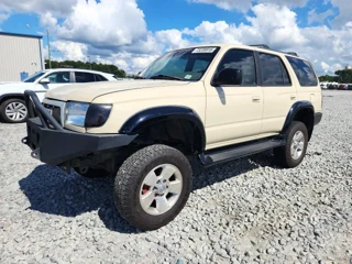 TOYOTA 4RUNNER SR5