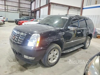 CADILLAC ESCALADE LUXURY
