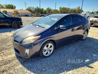 TOYOTA PRIUS V