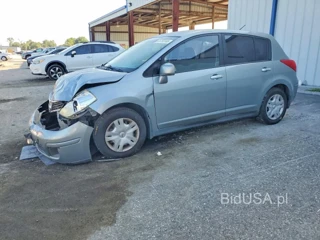 NISSAN VERSA 1.8 S