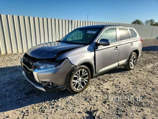 MITSUBISHI OUTLANDER SE
