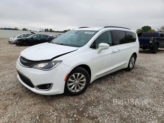 CHRYSLER PACIFICA TOURING L