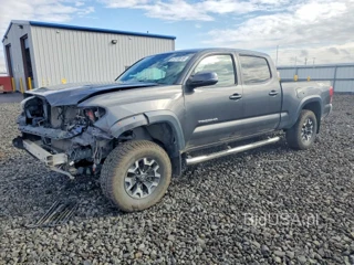 TOYOTA TACOMA SR5 V6