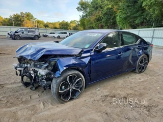 NISSAN ALTIMA SR