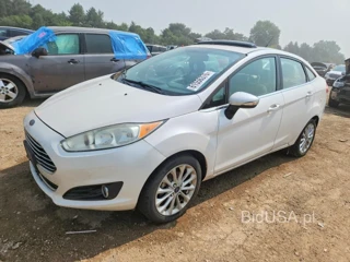 FORD FIESTA TITANIUM