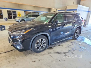 TOYOTA HIGHLANDER XLE