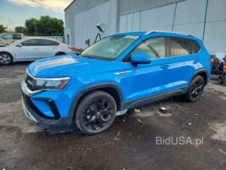 VOLKSWAGEN TAOS SE
