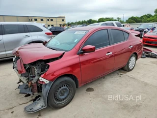 NISSAN VERSA SV