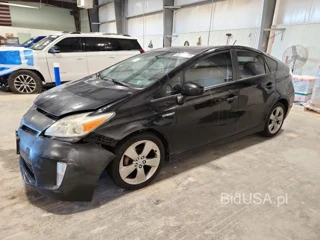 TOYOTA PRIUS PERSONA SERIES SE