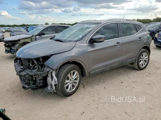 NISSAN ROGUE SPORT SV