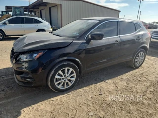 NISSAN ROGUE SPORT S
