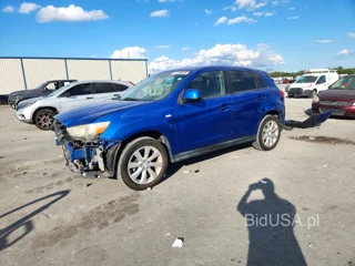 MITSUBISHI OUTLANDER SPORT ES