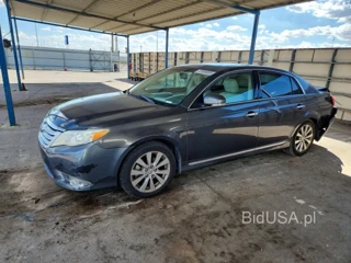 TOYOTA AVALON LIMITED