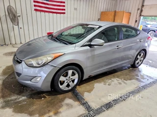 HYUNDAI ELANTRA GLS