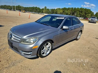 MERCEDES-BENZ C 300 4MATIC