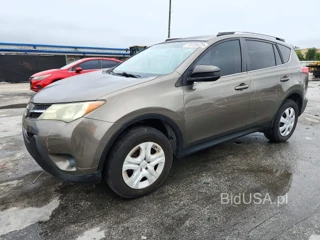 TOYOTA RAV4 LE