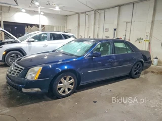 CADILLAC DTS