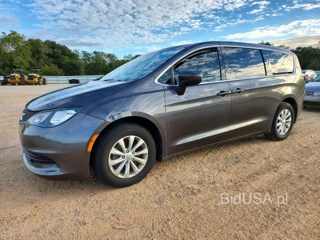 CHRYSLER PACIFICA TOURING