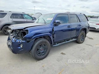 TOYOTA 4RUNNER SR5 PREMIUM