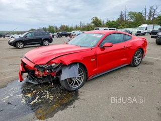 FORD MUSTANG GT