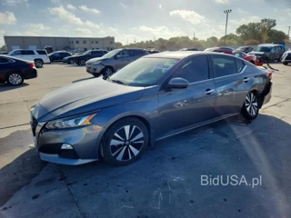 NISSAN ALTIMA SV