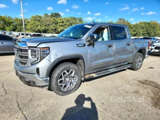 GMC SIERRA K1500 SLT
