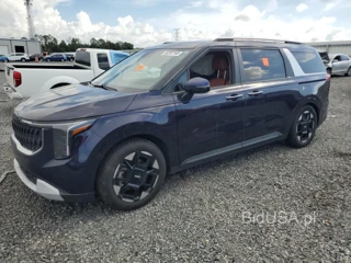 KIA CARNIVAL EX