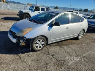 TOYOTA PRIUS BASE