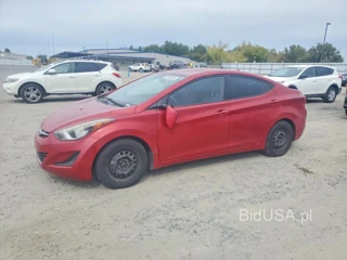 HYUNDAI ELANTRA SE