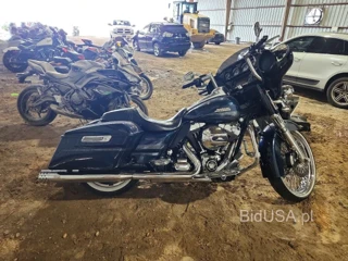 HARLEY-DAVIDSON FLHXS STREET GLIDE SPECIAL