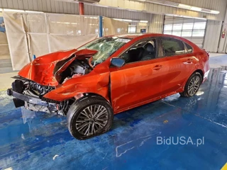 KIA FORTE GT LINE