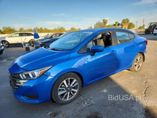 NISSAN VERSA SV