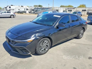 HYUNDAI ELANTRA BLUE