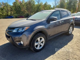 TOYOTA RAV4 XLE