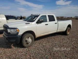 RAM 3500 TRADESMAN
